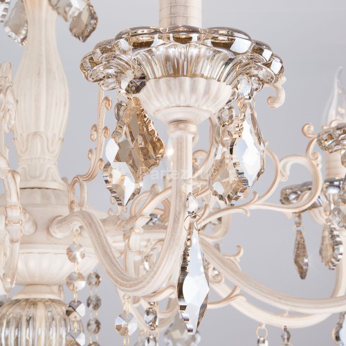 Подвесная люстра Eurosvet 3281/8 белый с золотом