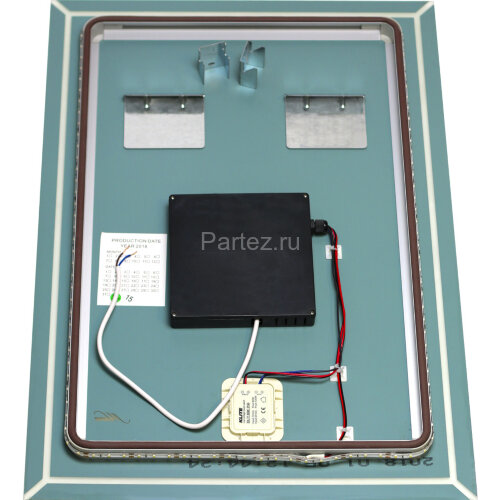 Зеркало с LED-подсветкой MELANA-8060 подогрев/часы/космет.зеркало (MLN-LED090)