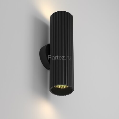 Настенный светильник Maytoni C106WL-02-GU10-B