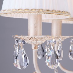 Подвесная люстра Eurosvet 3637/7 белый с золотом