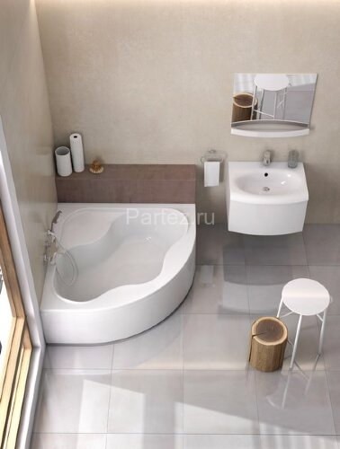 Ванна акриловая Ravak GENTIANA 140 x140 белая