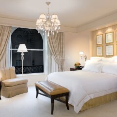 Подвесная люстра Eurosvet 10054/5 белый с золотом