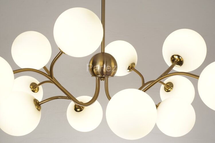 Потолочная люстра Zortes ZRS.1777.12