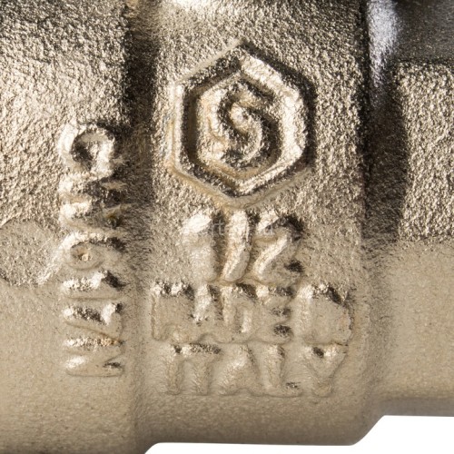 Кран шаровой полнопроходной с американкой 1/2" Stout