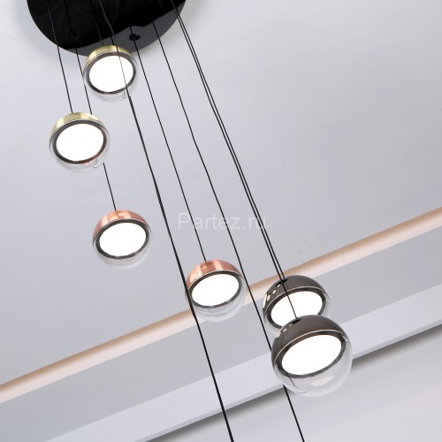 Потолочная люстра Favourite 4371-9P