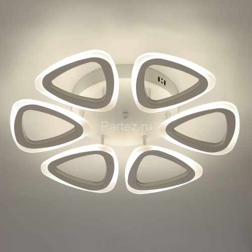 Потолочная люстра DeMarkt 424013006