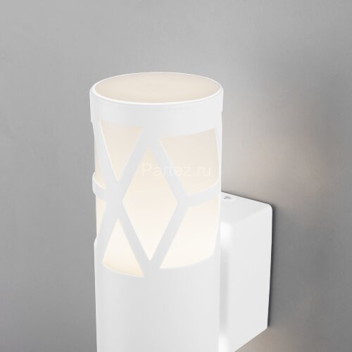 Настенный светильник Elektrostandard MRL LED 1023 белый