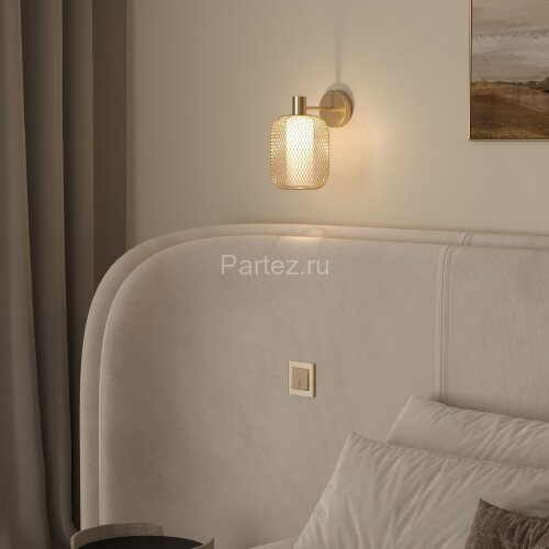 Бра Eurosvet 30192/1 золото